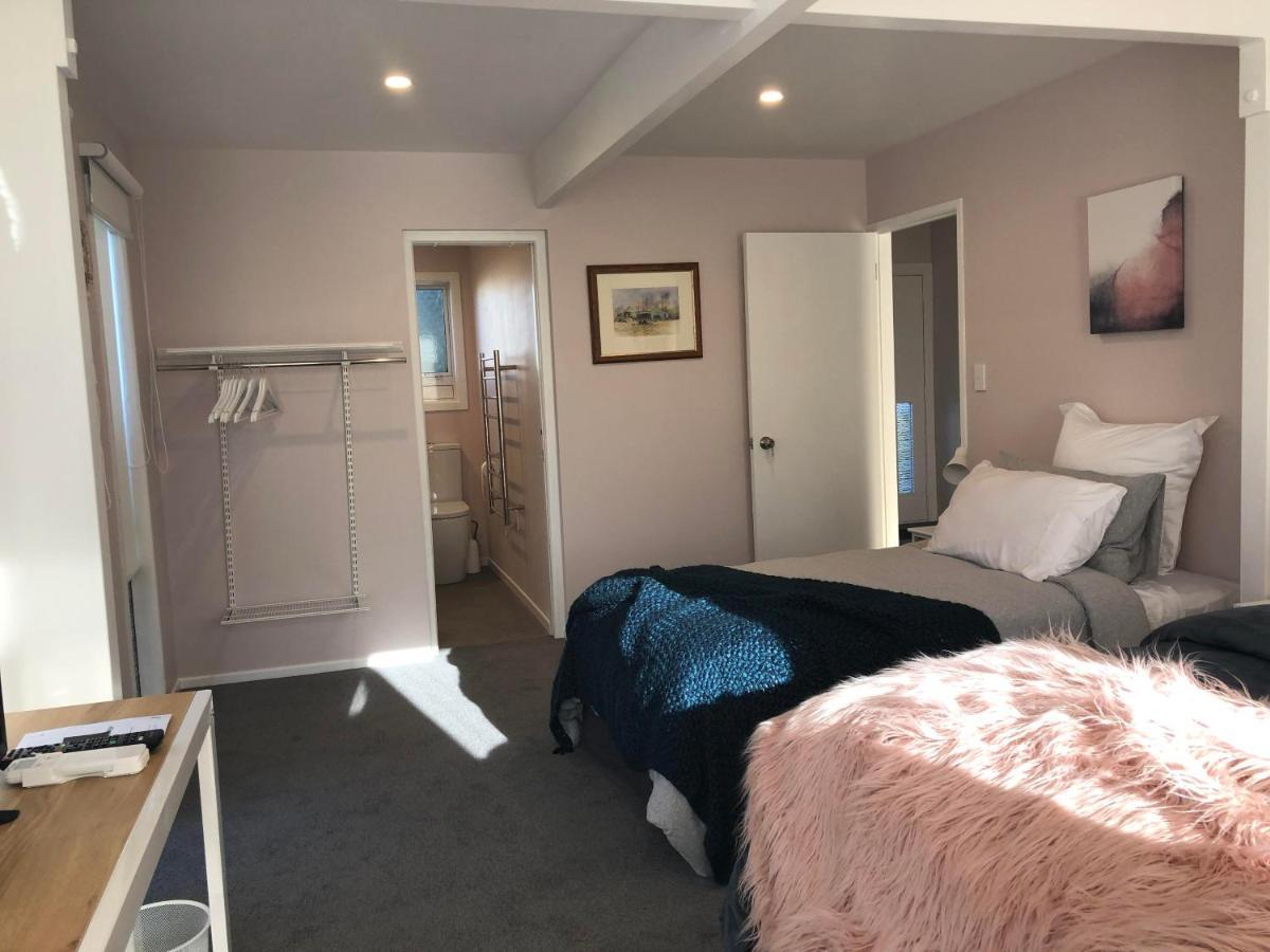 Allie'S Hill Top Haven Bed & Breakfast Whanganui Eksteriør billede